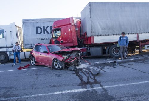 You are currently viewing Unsafe Roads: Car Drivers Take Warning